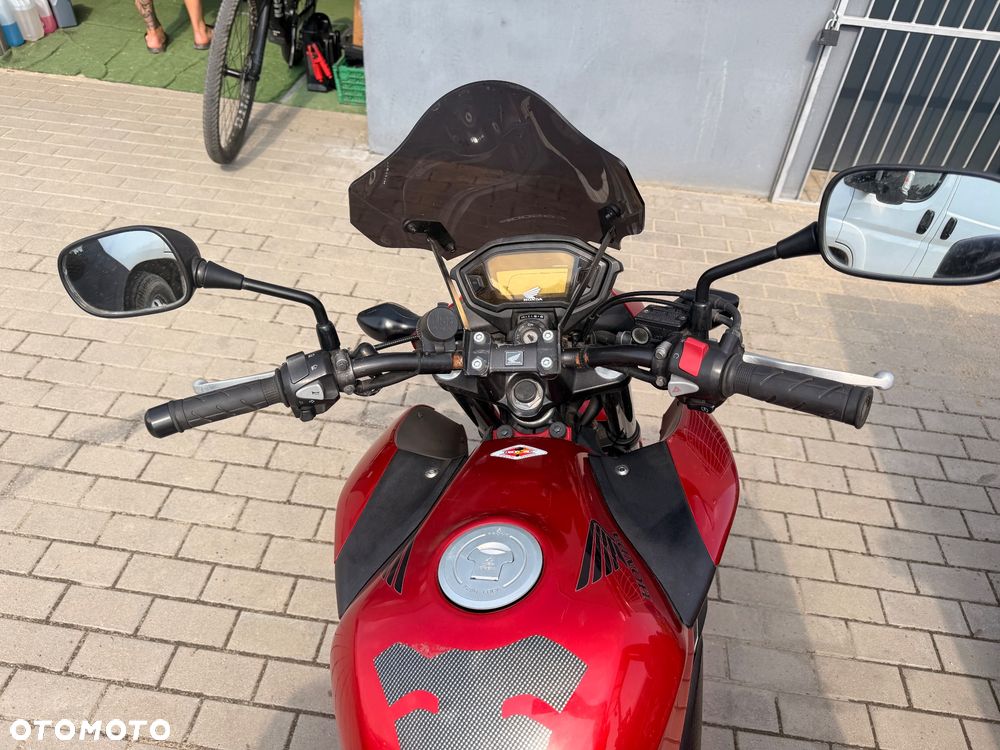 Honda CBF - 15