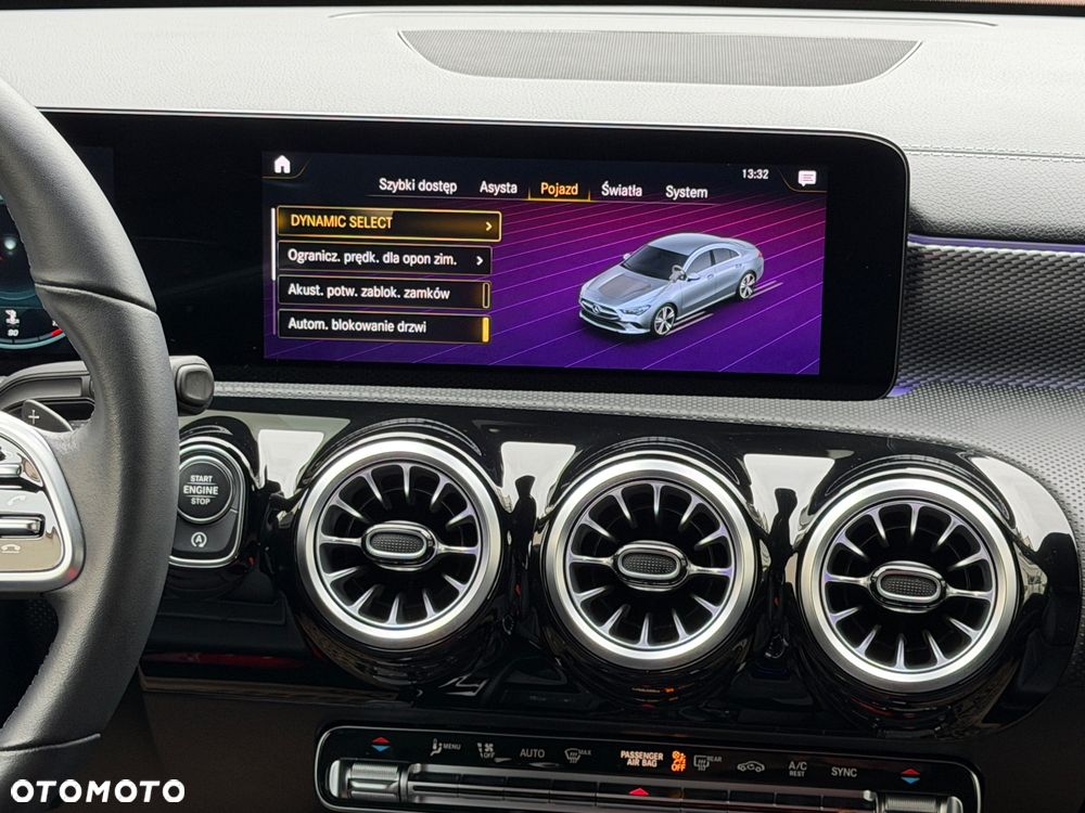Mercedes-Benz CLA 200 d Progressive 8G-DCT - 11