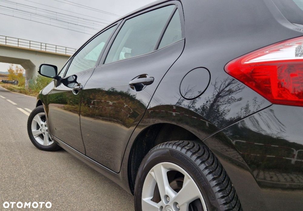 Toyota Auris 1.33 Dual-VVT-i Life - 17
