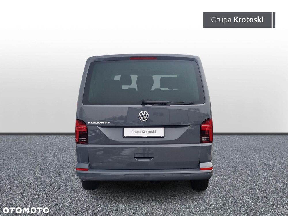 Volkswagen Caravelle - 11