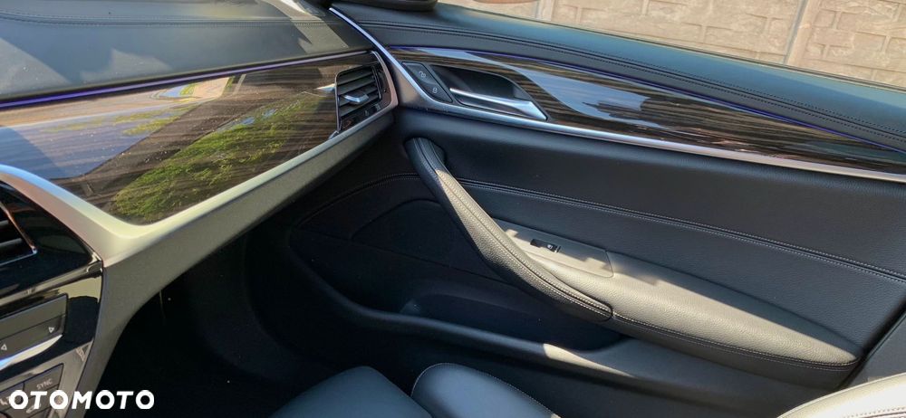 BMW Seria 5 530d - 14