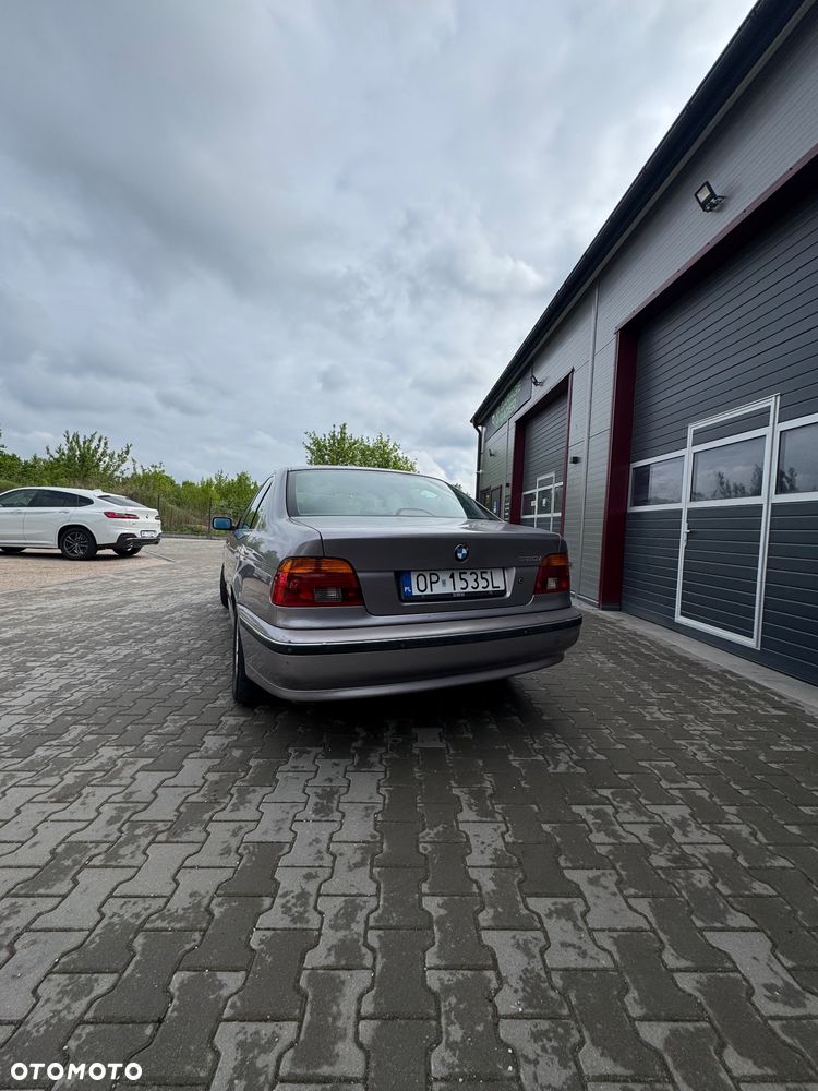 BMW Seria 5 - 7