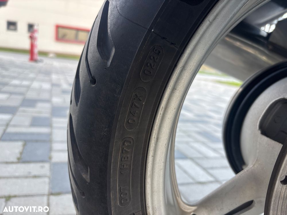 Yamaha FJR 1300A - 8