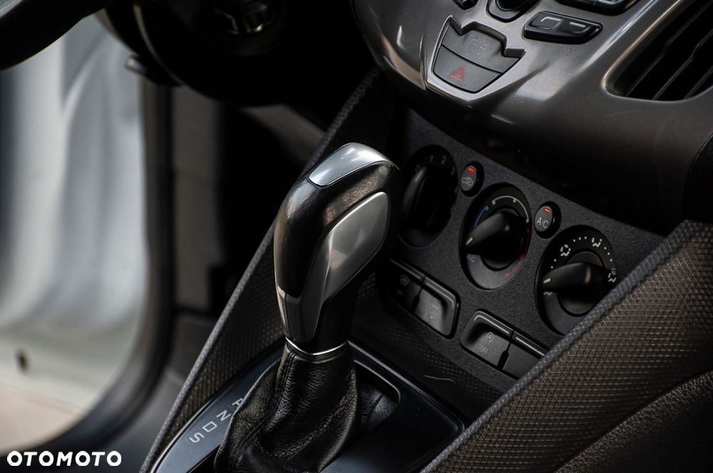 Ford Transit Connect - 29