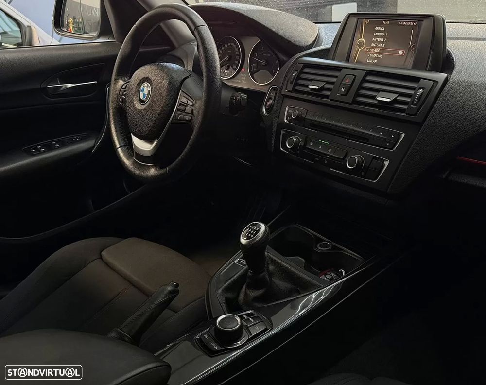 BMW 116 d Line Sport - 11
