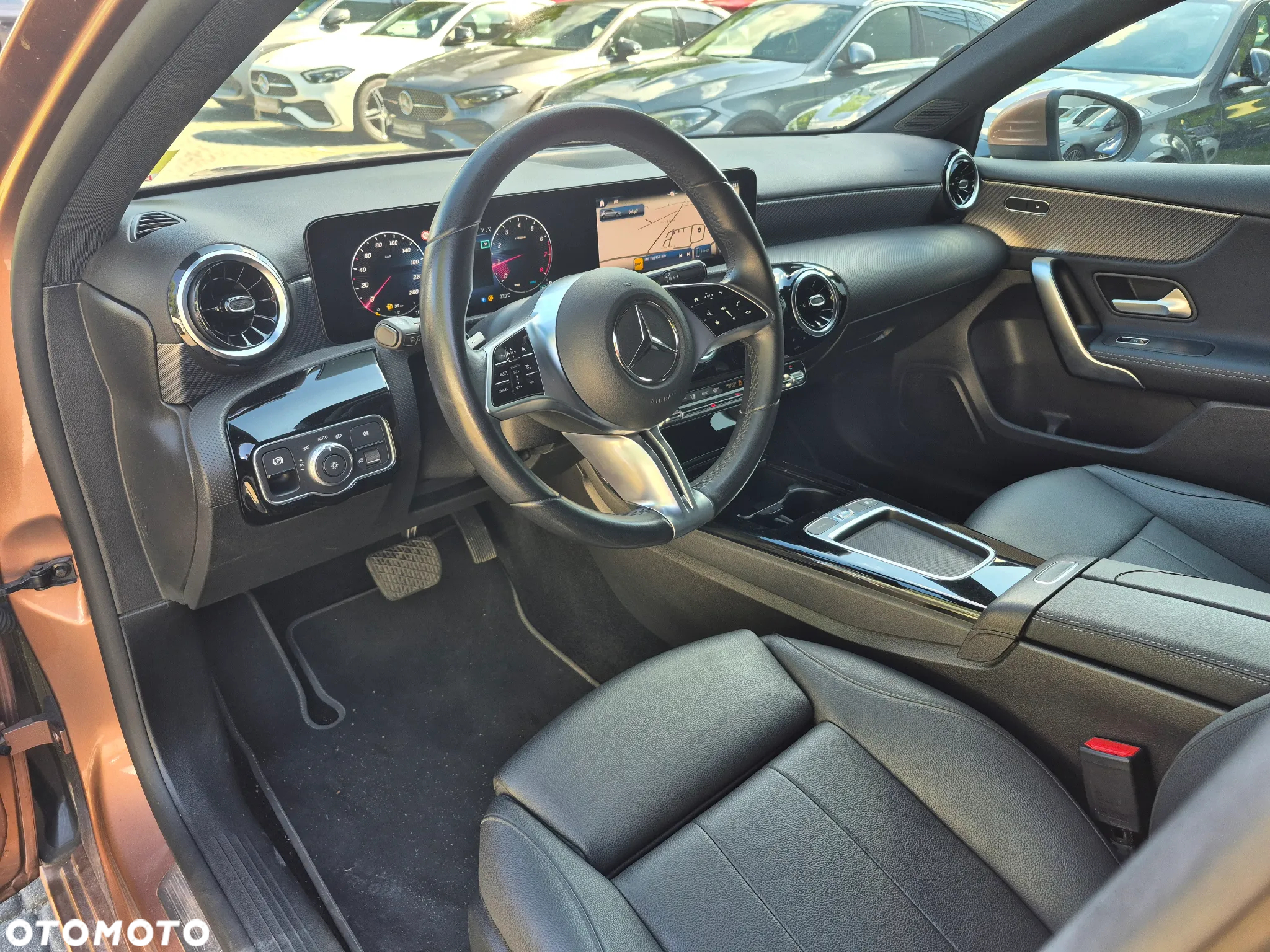 Mercedes-Benz Klasa A 200 7G-DCT - 15
