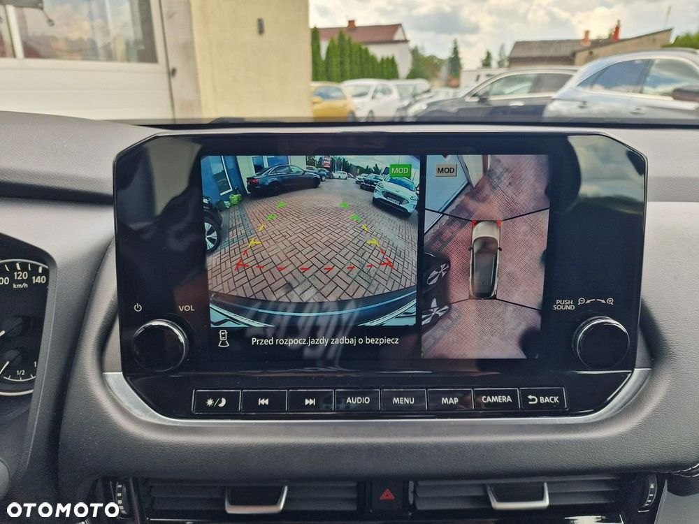 Nissan Qashqai 1.3 DIG-T MHEV Xtronic N-Connecta - 24