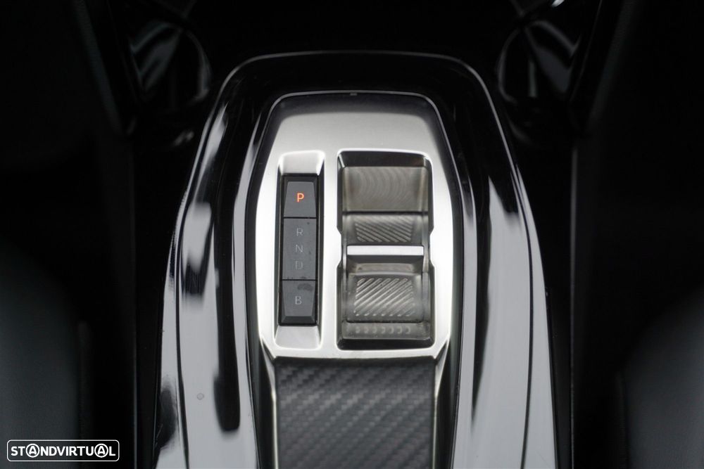 Peugeot e-2008 50 kWh Allure Pack - 29