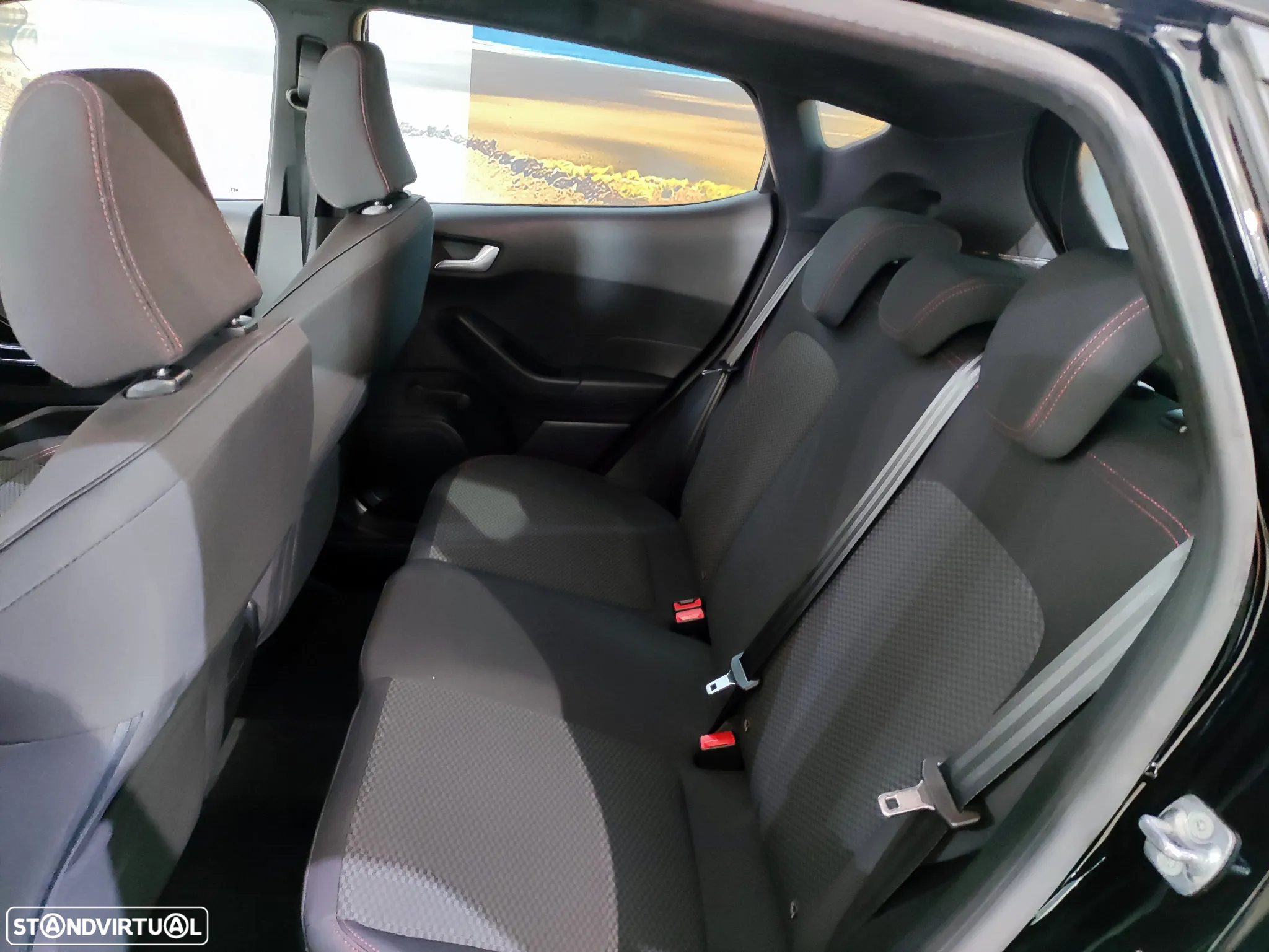 Ford Fiesta 1.0 EcoBoost ST-Line - 22