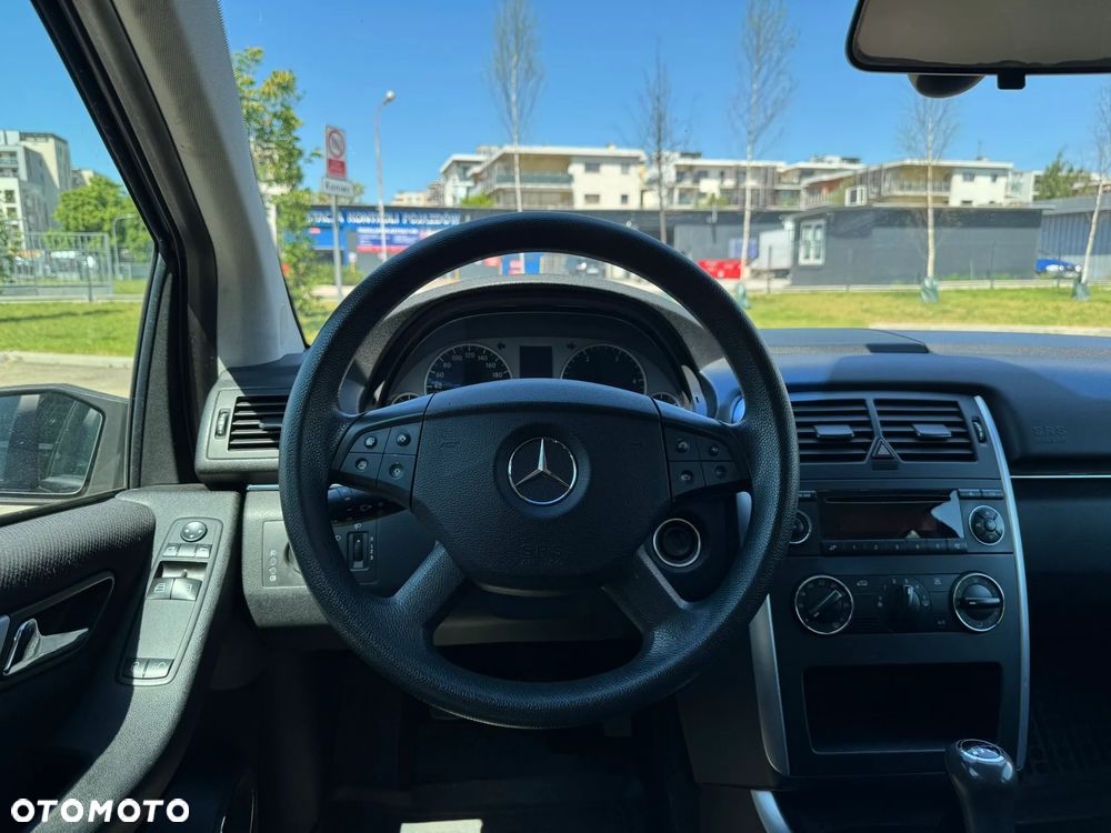 Mercedes-Benz Klasa B 180 CDI - 6