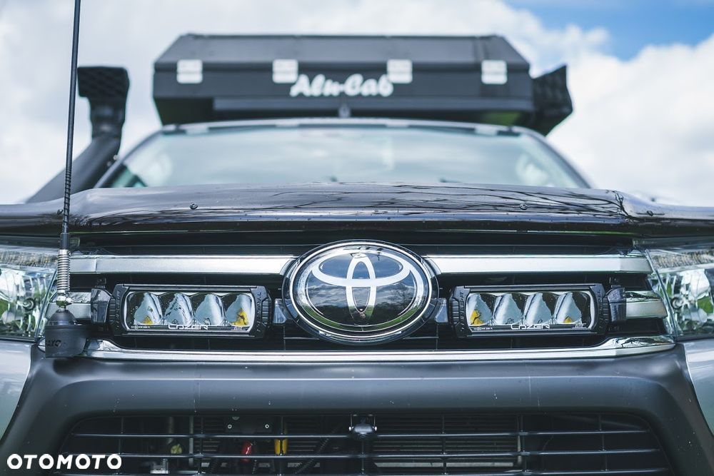 Toyota Hilux 2.4 D-4D Double Cab SR5 4x4 - 3