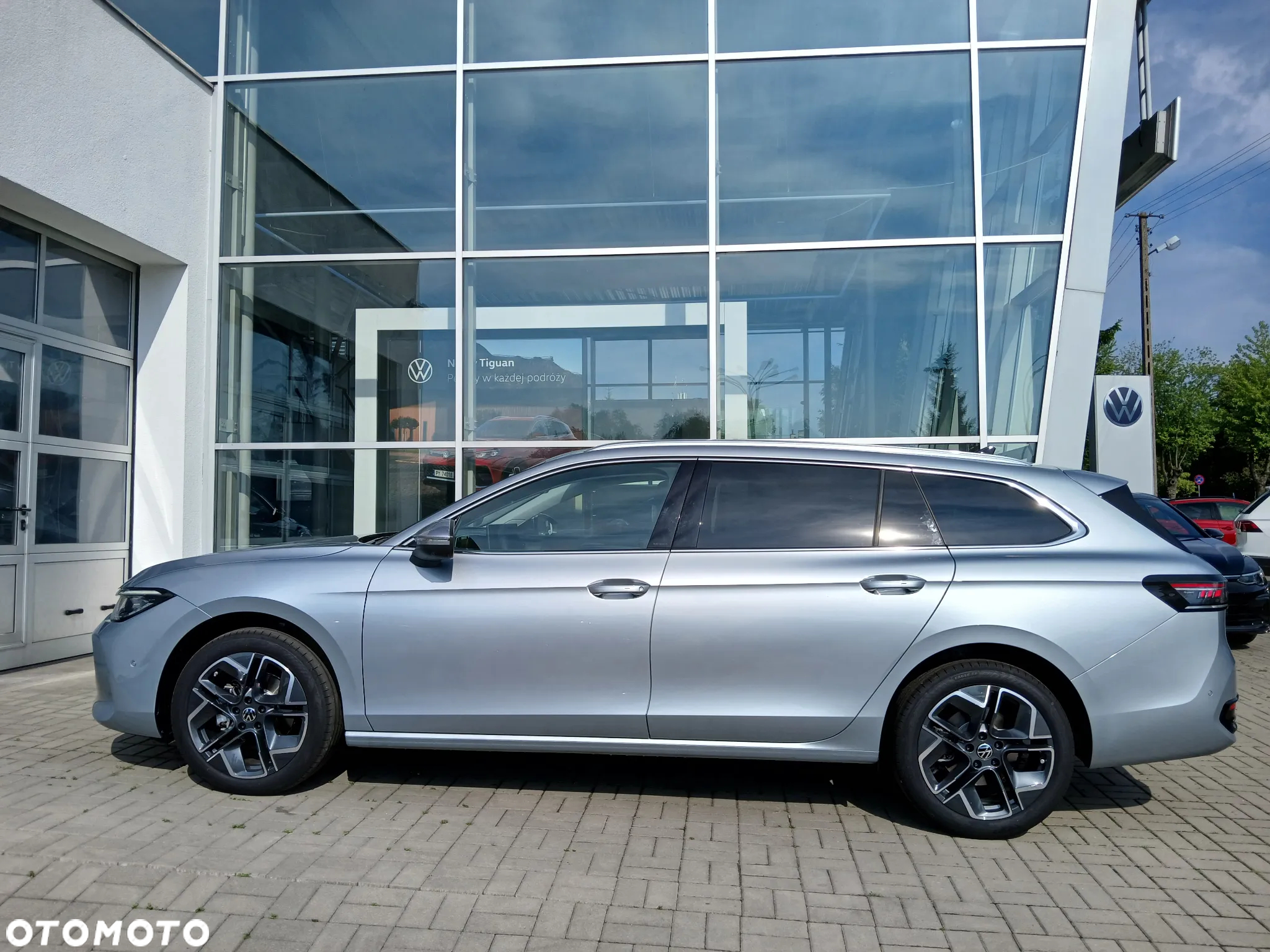 Volkswagen Passat 1.5 TSI ACT mHEV Elegance DSG - 6