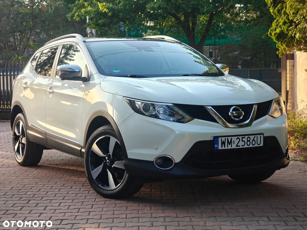 Nissan Qashqai 1.6 DIG-T N-Connecta - 1