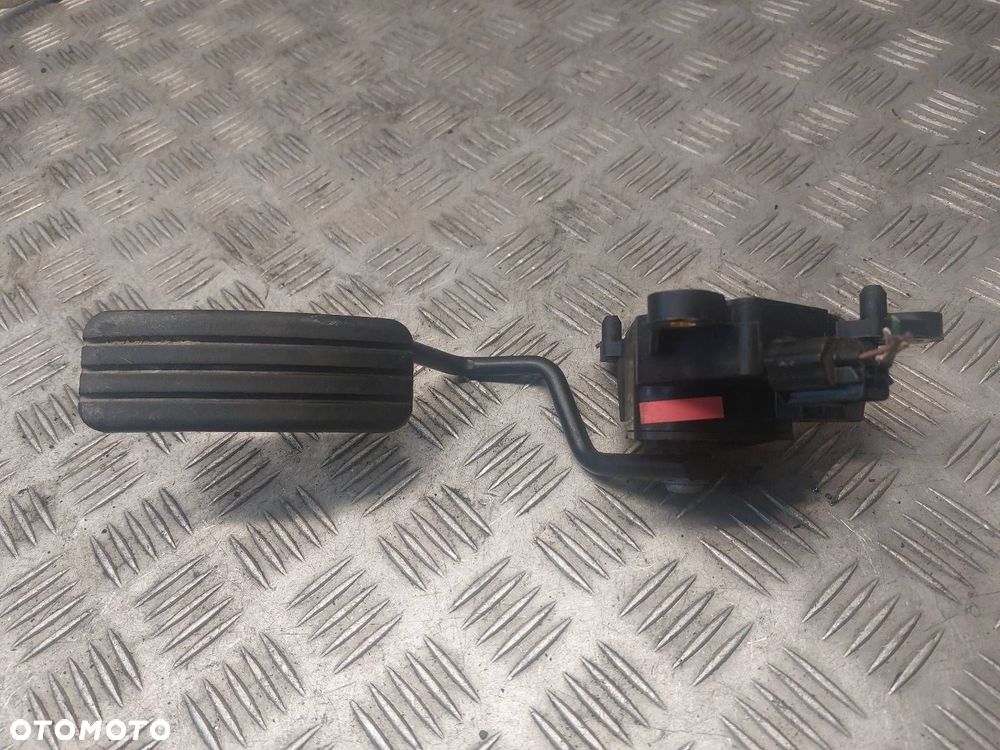 PEDAŁ GAZU POTENCJOMETR RENAULT CLIO III LIFT 1.2 T 8200297335 - 3
