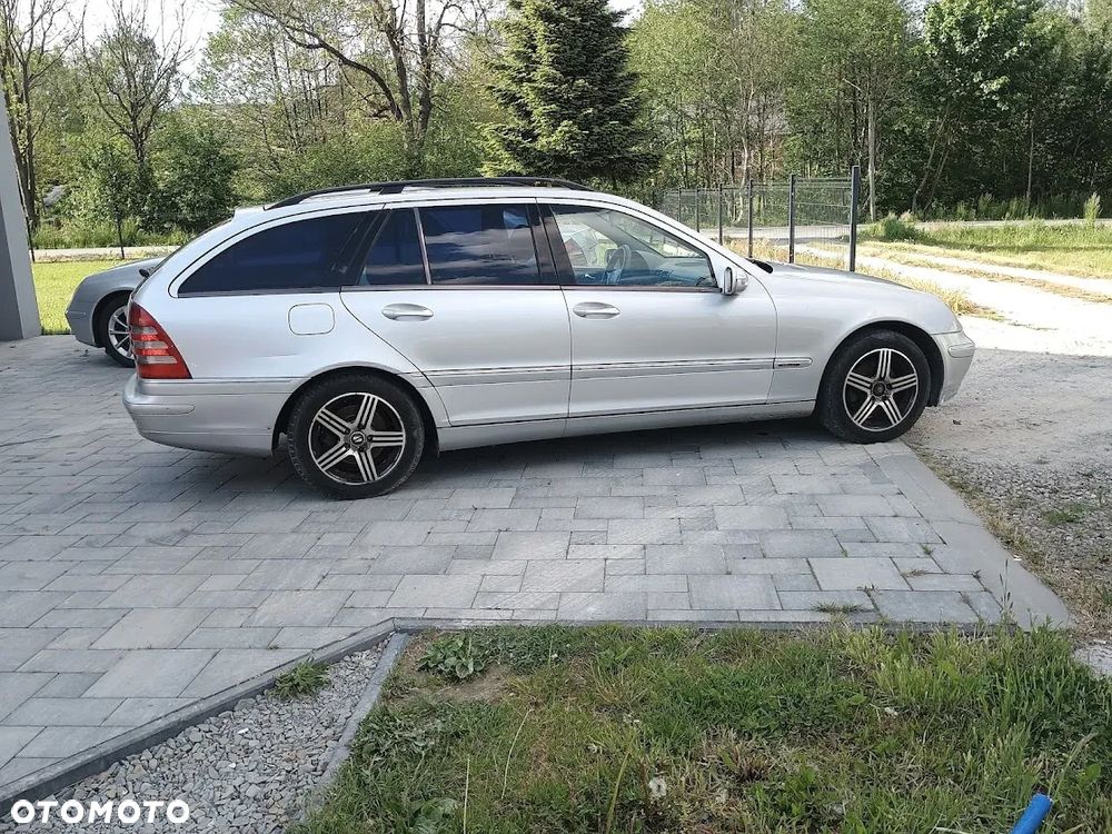 Mercedes-Benz Klasa C 200 T CDI Classic - 7