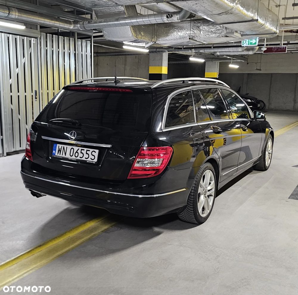 Mercedes-Benz Klasa C 180 CDI DPF (BlueEFFICIENCY) Avantgarde - 4