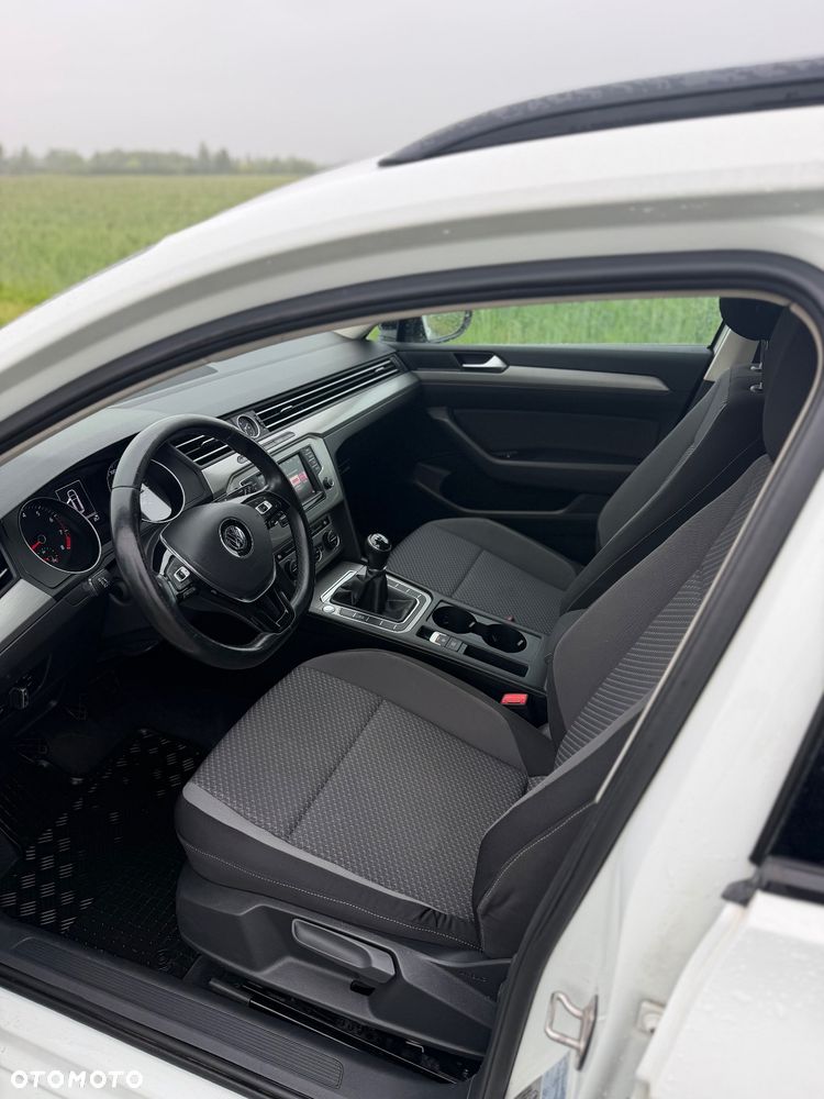 Volkswagen Passat 1.4 TSI BMT City - 15