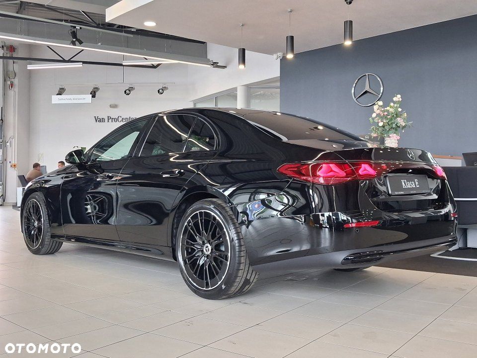Mercedes-Benz Klasa E - 3