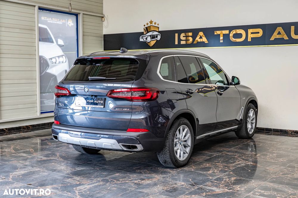 BMW X5 xDrive45e - 36