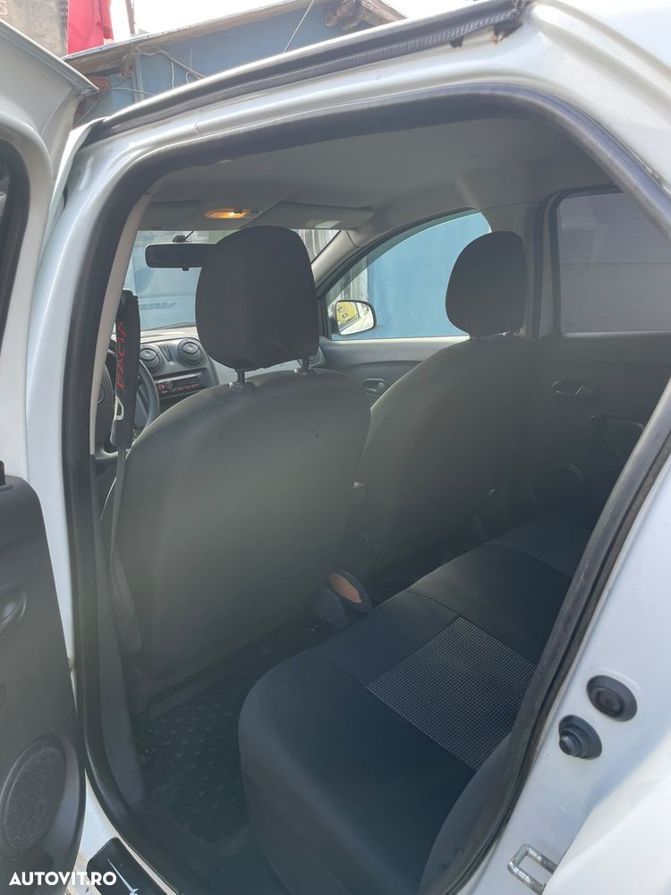 Dacia Logan 1.2 75CP Acces - 11