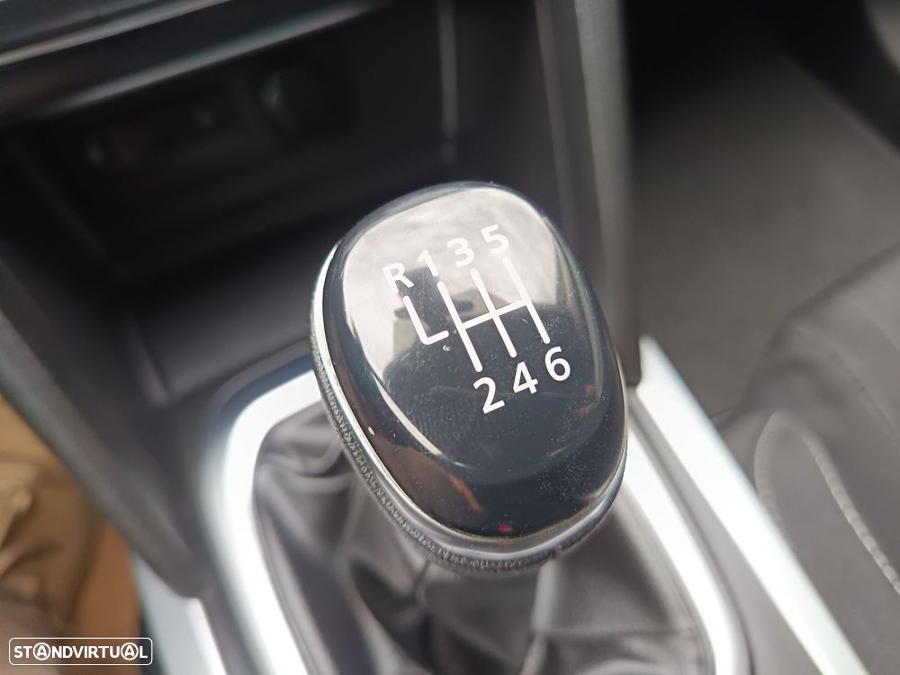 Renault Mégane Sport Tourer 1.3 TCe Limited - 22