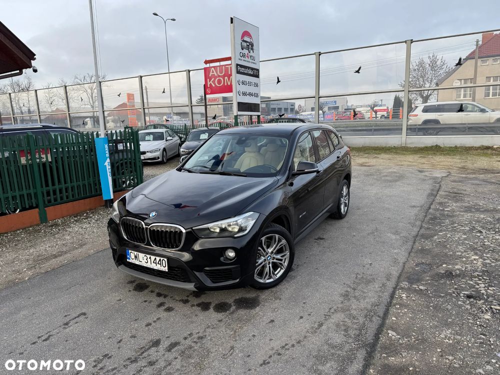 BMW X1 sDrive18d Sport Line - 36