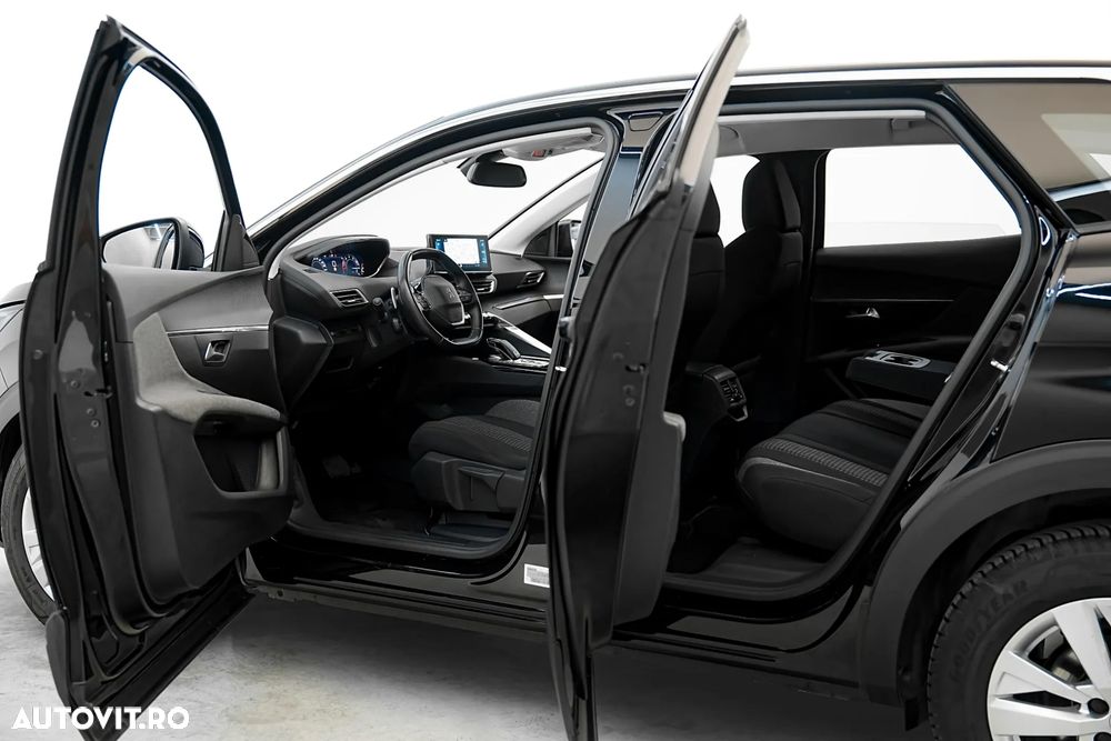 Peugeot 3008 PureTech 130 Stop & Start GPF EAT8 Active Business-Paket - 23