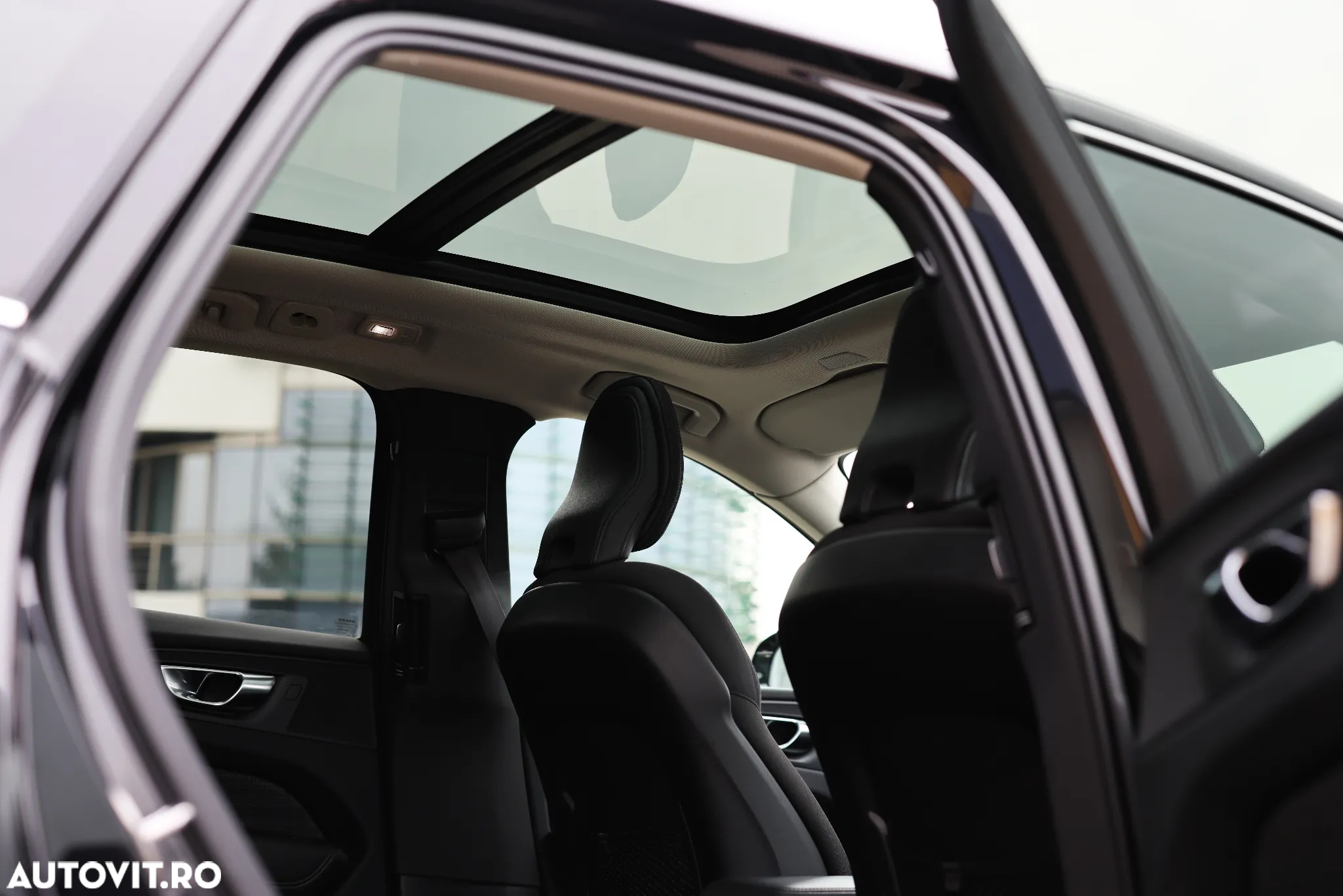 Volvo XC 60 Recharge T6 AWD AT Core - 22