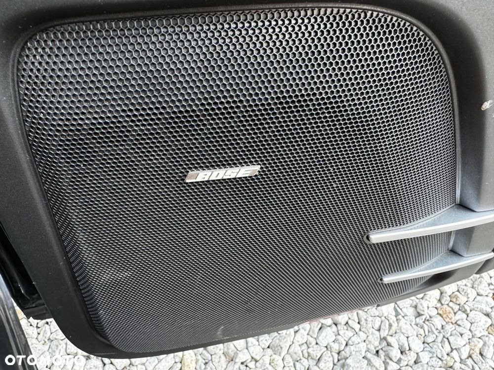 Porsche Cayenne Platinum Edition - 12