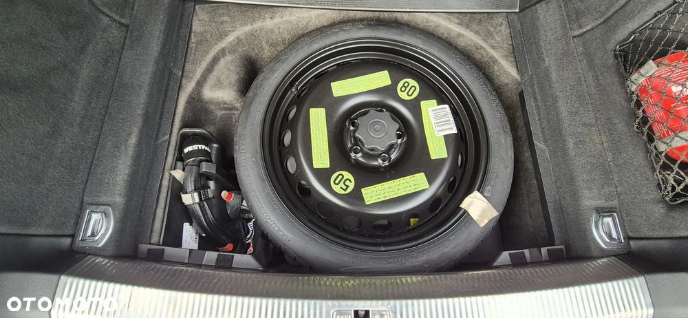 Audi A4 Avant 2.0 TDI - 11