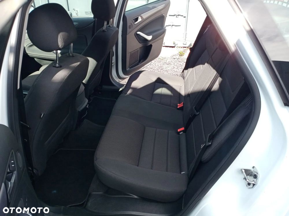 Ford Mondeo 2.0 TDCI Titanium - 20