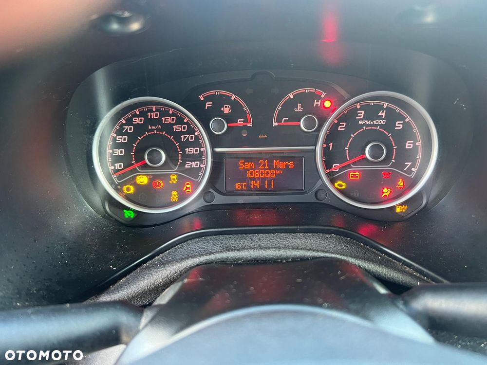 Fiat DOBLO - 22
