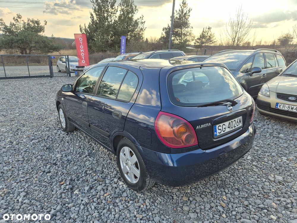 Nissan Almera 1.5 dCi Visia + - 11