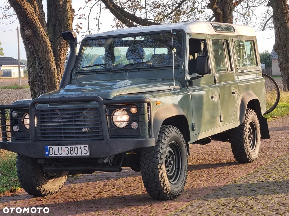 Land Rover Defender - 6