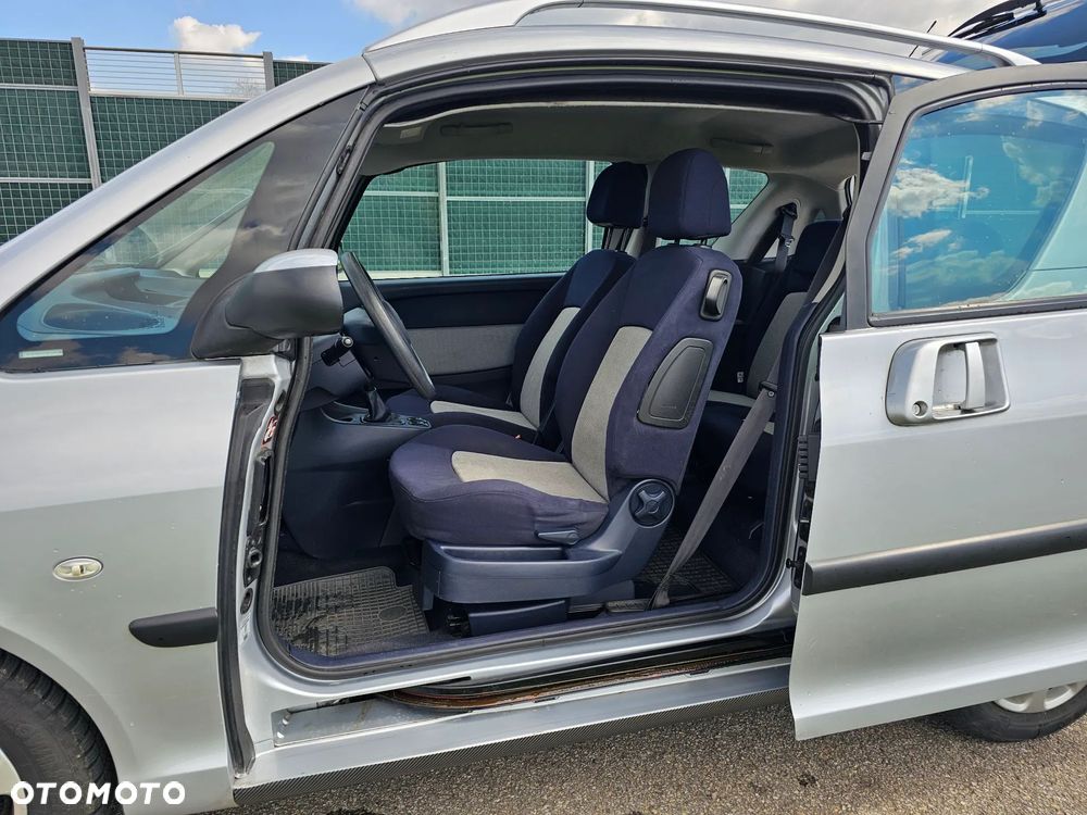 Peugeot 1007 75 Filou - 15