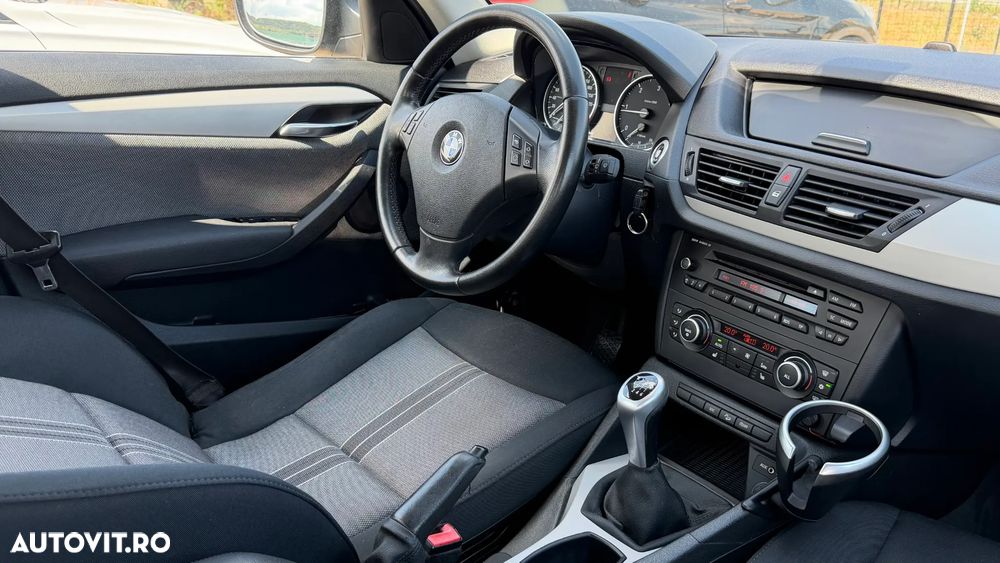 BMW X1 xDrive18d - 10