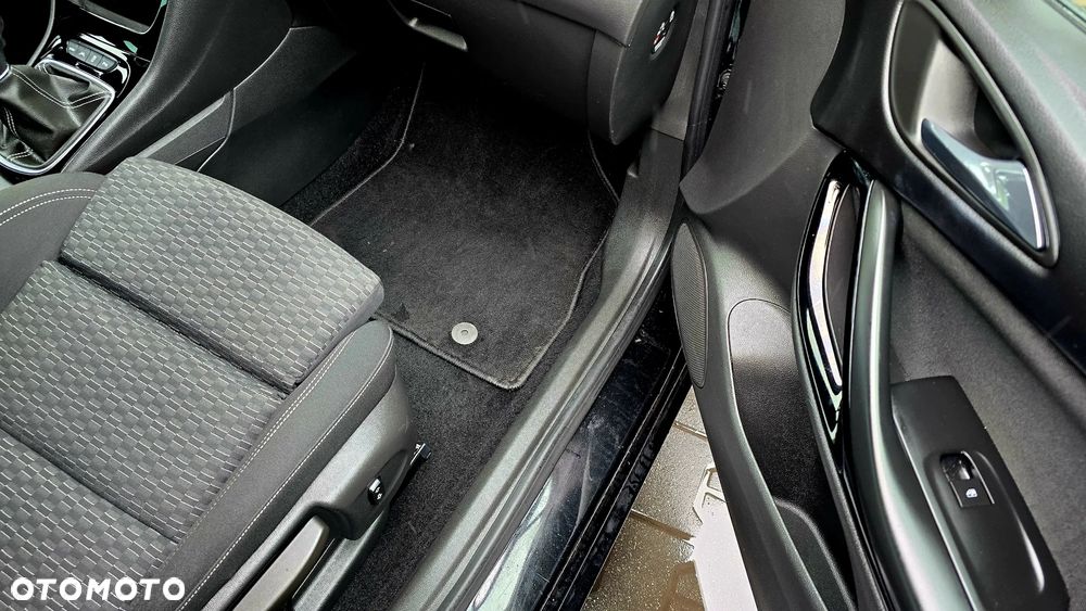 Opel Astra 1.4 T Dynamic - 15