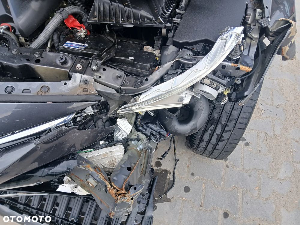 Toyota Avensis Touring Sports 2.0 D-4D Business Edition - 6