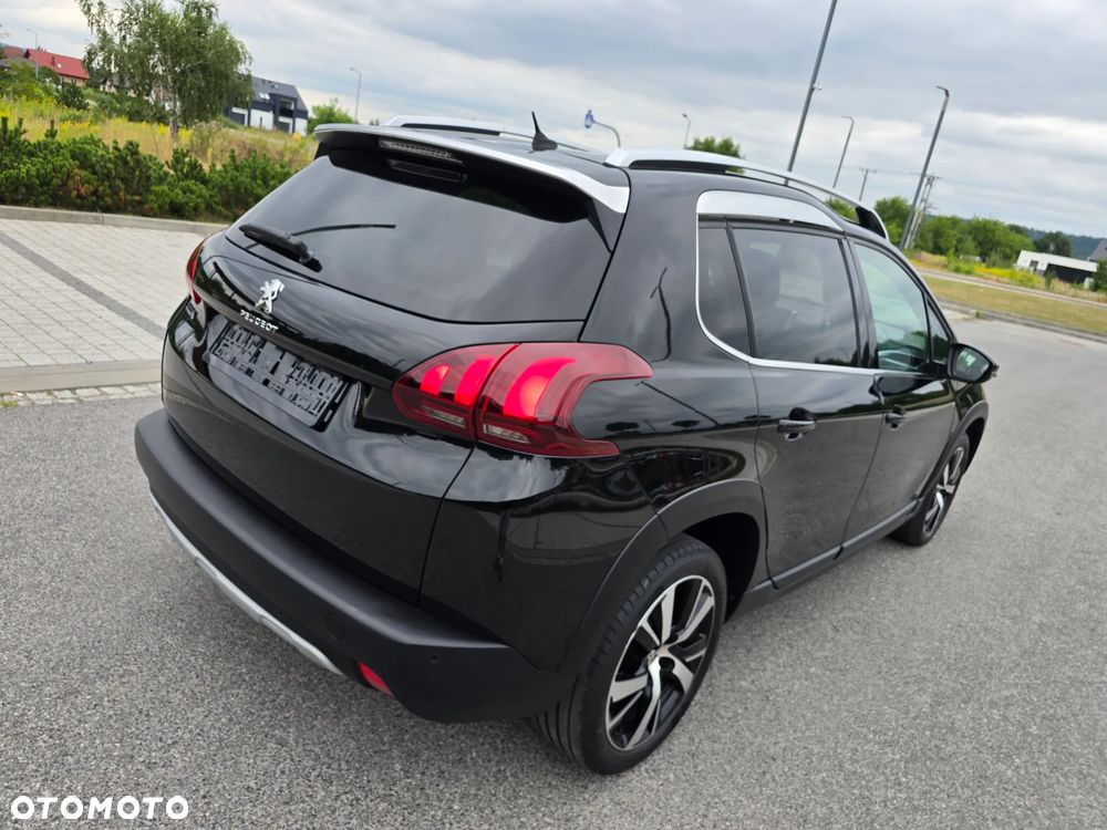 Peugeot 2008 BlueHDi FAP 120 STOP & START GT-Line Edition - 38