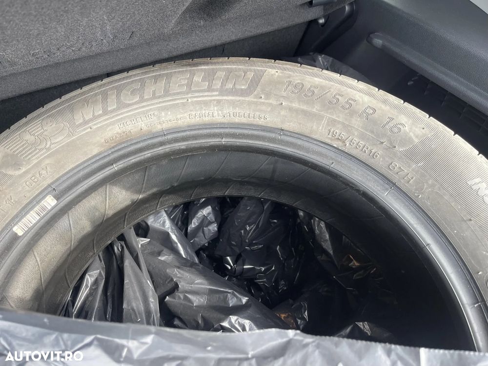 Hyundai Bayon 1.0 T-GDI Trend - 26