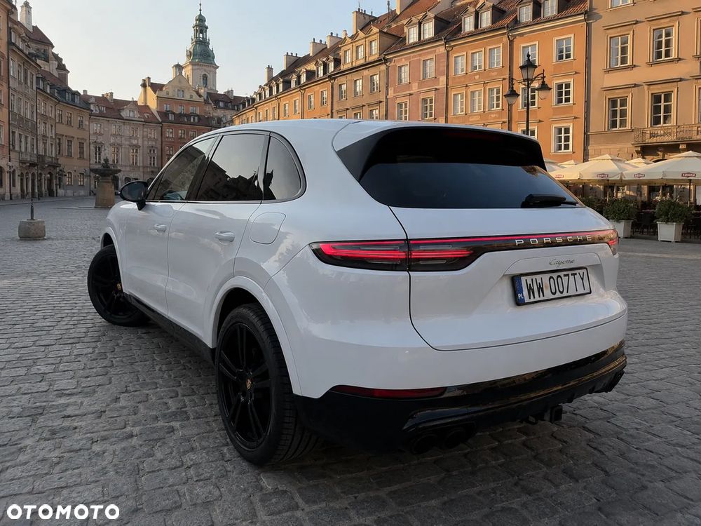 Porsche Cayenne E-Hybrid - 5