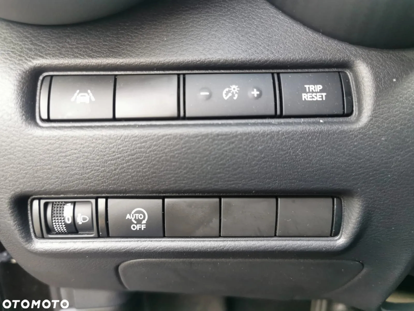 Nissan Juke 1.0 DIG-T N-Connecta DCT - 15
