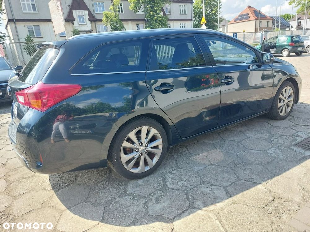 Toyota Auris - 8