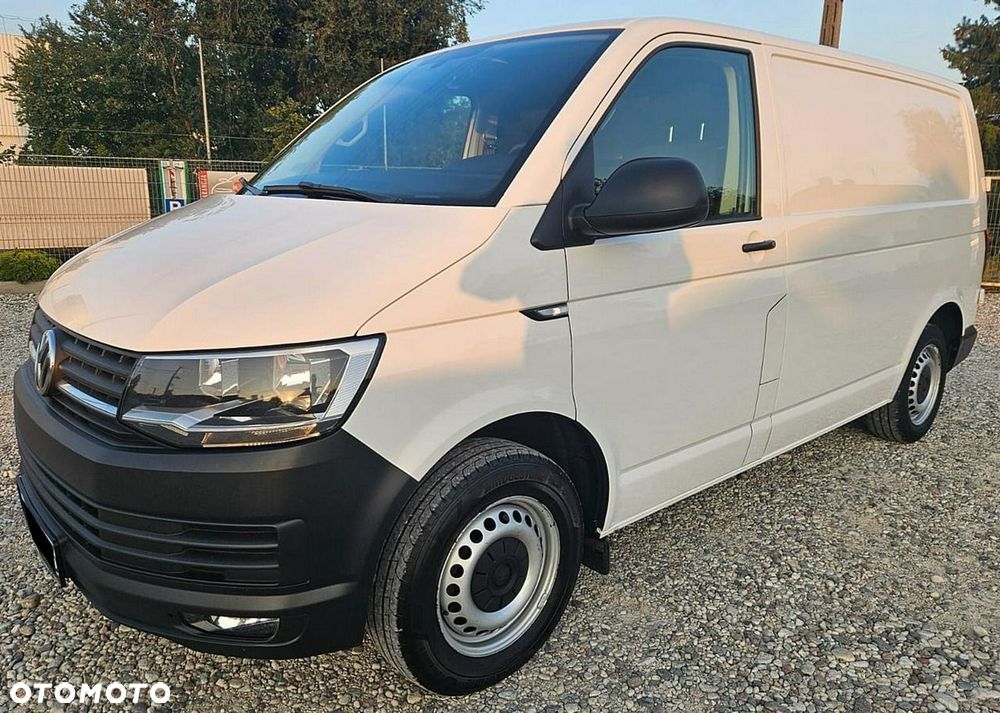 Volkswagen Transporter - 23