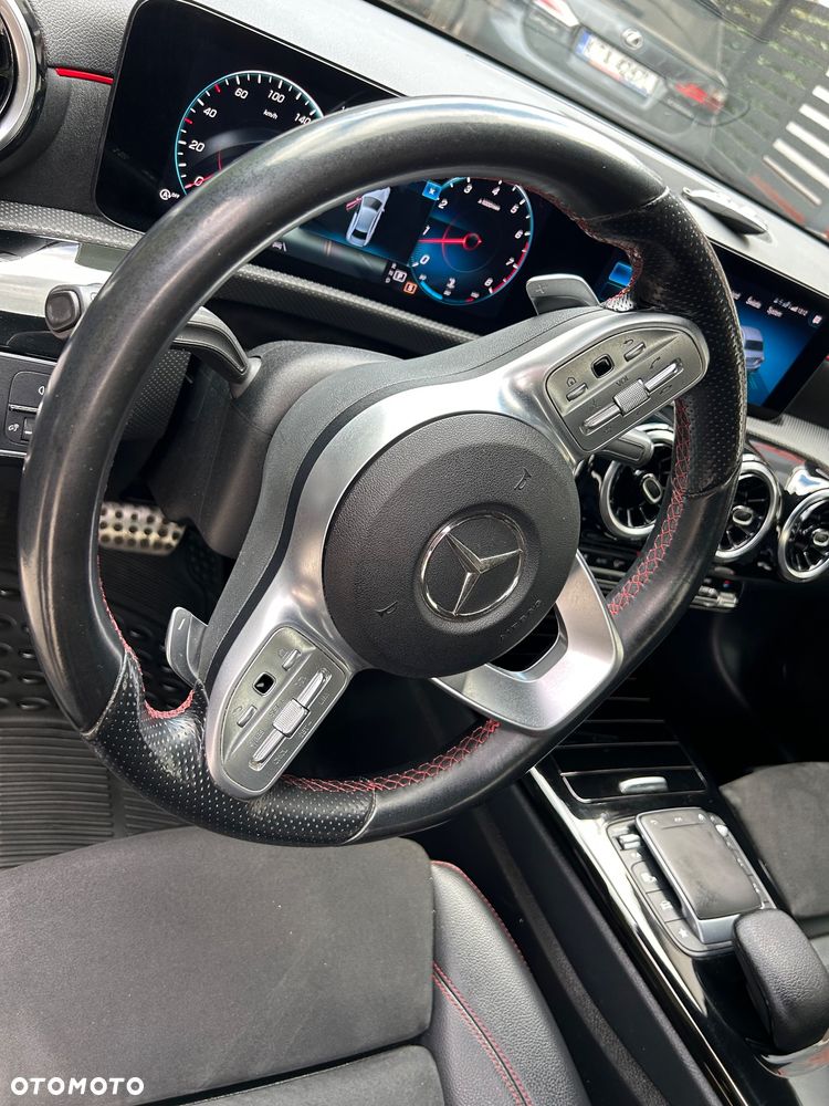 Mercedes-Benz Klasa A 250 7G-DCT AMG Line - 26