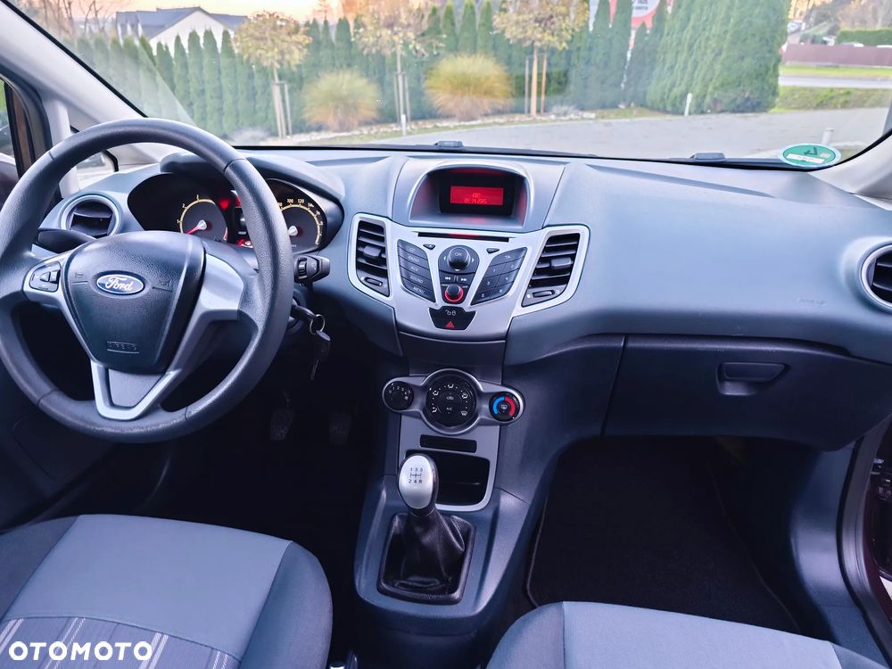 Ford Fiesta 1.25 Silver X - 20