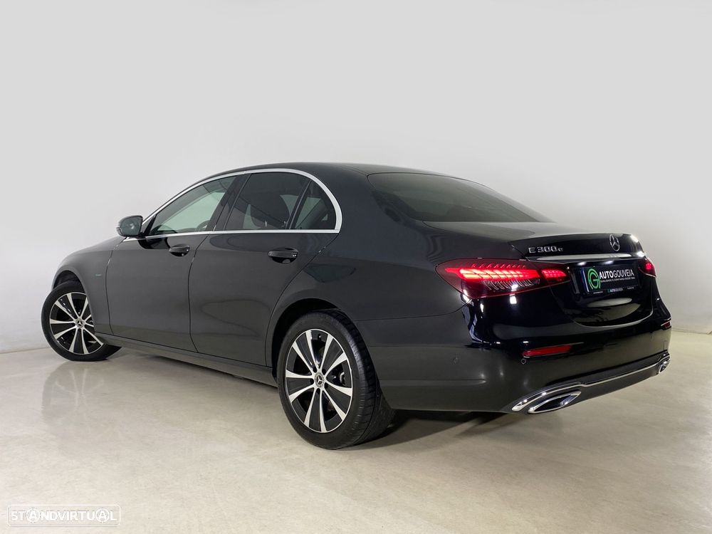 Mercedes-Benz E 300 e Avantgarde - 5