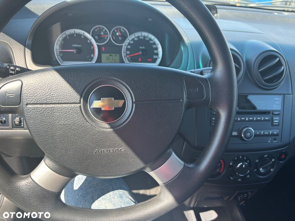 Chevrolet Aveo 1.2 16V LS - 34