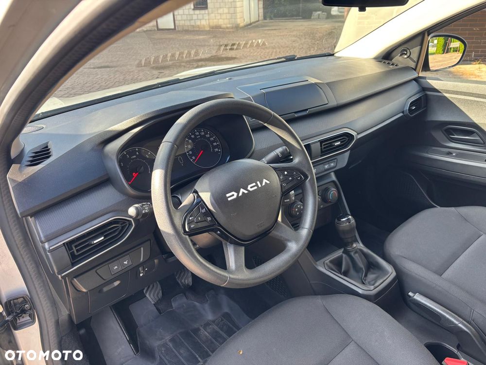 Dacia Jogger 1.0 TCe Essential - 12