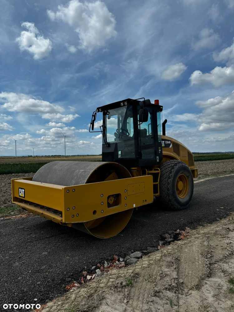 Caterpillar CS 64 B - 1